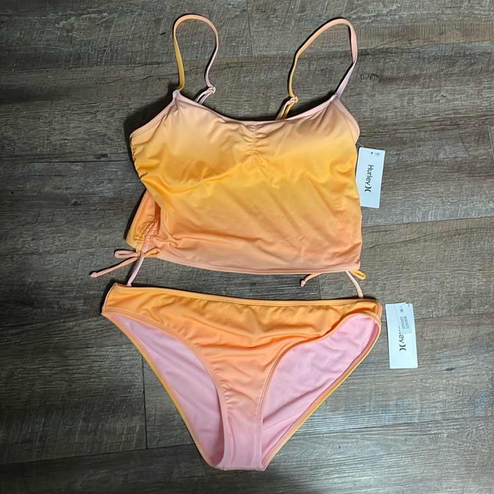 NWT Hurley ombré tankini top and bottoms